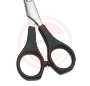 Venta al por mayor de acero inoxidable con logotipo personalizado tijeras de peluquero de alta calidad mango de plástico Cuidado Personal tijeras de aseo - Product Image 2