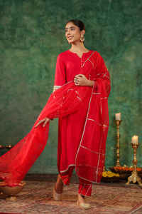 Pantalon Kurti de concepteur d'approvisionnement d'usine en gros avec Dupatta pour le bureau et les vêtements d'extérieur de l'Inde au prix d'usine - Product Image 3