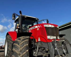 Tractor de Ruedas Massey Ferguson 7770 Usado, 100HP, Tractor Agrícola con Cabina Cerrada, Equipo Agrícola - Product Image 3