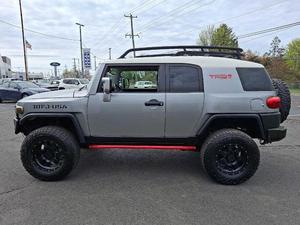 Toyota FJ Cruiser 2010 - Product Image 3