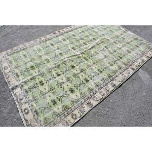 Alfombra de lana Floral tradicional verde Beige 5,6X8,6 pies Rectángulo Patchwork Patrón Respaldo de látex Material de piel viscosa Alfombra de habitación - Product Image 2