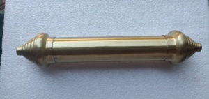 Tubo de Invitación de Vidrio Hecho a Medida con Acabado Mate en Color Rojo para Bodas y Halloween - Product Image 2