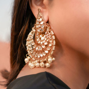 Boucles d'oreilles Jhumka classiques en plaqué or faites à la main-Bijoux de mode de style pakistanais intemporels grossistes - Product Image 5