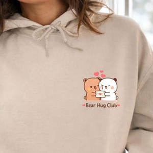 Sudadera con capucha Forever Valentine, elegante y cálida, diseñada para la temporada romántica, uso informal y regalos - Product Image 1