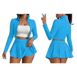 Ensemble court 2 pièces automne dernier cri avec logo personnalisé, mini-jupe et crop top à manches longues avec imprimé lettres - Product Image 3