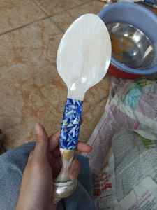 Cuchara de Nácar Natural de Vietnam, Acabado Liso y Brillante, Hecha a Mano, Venta al por Mayor, Ideal para Cadenas de Suministro Gourmet - Product Image 6