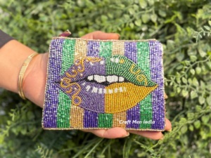 2025กระเป๋าสตางค์ใส่เหรียญขนาดเล็กดีไซน์ใหม่สำหรับผู้หญิงกระเป๋าเก็บเหรียญประดับลูกปัดลายตัวอักษรมีซิปปิด - Product Image 2