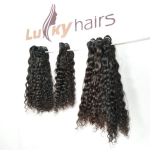 Vente en gros d'extensions de cheveux indiens vierges Remy trame alignée de cuticules naturelles bouclées style vague lâche pour les femmes - Product Image 3