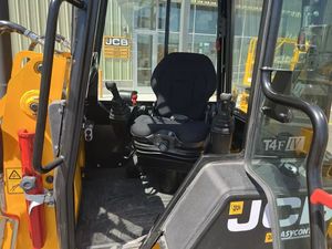 รถตักล้อยาง JCB 1CXT รุ่นทนทาน กำลังเครื่องยนต์ 50 แรงม้า 60 กิโลวัตต์ พร้อมปั๊มไฮดรอลิก PLC ที่มีแรงบิดสูง เหมาะสำหรับงานฟาร์มและงานก่อสร้าง - Product Image 6