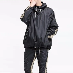 Chándal personalizado de nailon con cremallera 100%, traje impermeable informal de alta calidad para hombres y mujeres, dos piezas personalizadas - Product Image 5