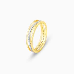 Elegante Anillo de Oro de 14K con Diamantes en Forma de Ola - Product Image 6