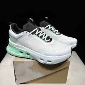 Zapatillas de correr de malla Cloudnova de marca de diseñador para hombres y mujeres, zapatos universales de caña baja antideslizantes, cómodos y ligeros - Product Image 1