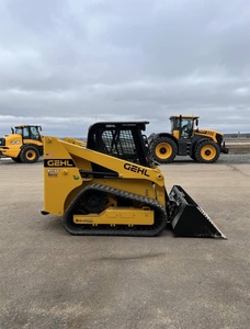 Chargeuse compacte sur chenilles Gehl RT165 2025 avec moteur Yanmar et puissance de levage élevée pour les travaux de construction et agricoles - Product Image 3