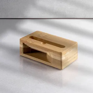Organizer da Scrivania Personalizzato in Bambù a Forma di Carota, Gadget Unico per Amplificare il Tuo Spazio di Lavoro - Product Image 4