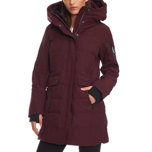 Veste parka pour femme conçue pour la chaleur hivernale et l'utilisation en extérieur, veste parka pour femme fabriquée en tissu coupe-vent et résistant à l'eau - Product Image 1