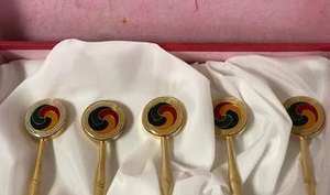 Meilleure vente, ensemble de couverts avec cuillère à dessert pour la maison, ustensiles de cuisine élégants de table, ensemble de cuillères, cuillère de mariage d'Inde - Product Image 2