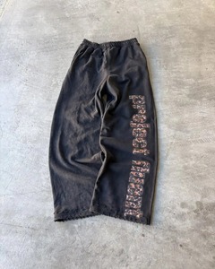 Classique taille ample simple face Art lettre imprimé pantalons de survêtement à montage droit hommes simples couleurs primaires lavé pantalons pour hommes - Product Image 2