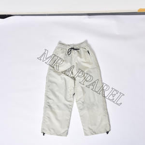 Pantalones de Snowboard de esquí de calidad Premium 2025 Unisex a prueba de viento High Street Cargo pierna ancha suelta Streetwear pantalones de esquí de nieve cálidos - Product Image 1