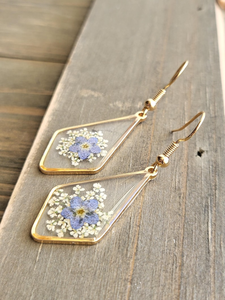 Pendientes Largos de Resina Ecológica Hechos a Mano, Modernos y Artísticos, con Diseño Personalizado, Color Brillante y Formas Variadas para Mujer - Product Image 4