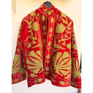 Red Velvet Embroidered <b>Jacket</b> for Ladies Winter Autumn Outerwear with Floral <b>Pattern</b> <b>Quilted</b> Linen Lining Satin Fabric Size XL - Product Image 1