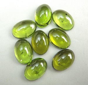 Peridoto 100% Natural, Gema Cabujón Ovalada Suelta, Calidad 3A, Gema Preciosa Curativa de Piedra de Nacimiento, a Precios de Mayoreo, Venta al por Mayor - Product Image 1