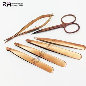 RMI – Nouveau produit tendance de haute qualité : Ensemble de pinces à cuticules/ciseaux à ressort et pinces à sourcils, finition or rose mat, 4 modèles de coupe différents - Product Image 6