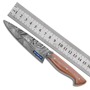 Cuchillo de caza hecho a mano personalizado con hoja de acero de Damasco, personalizable OEM, mango de madera de olivo, Funda de cuero repujado - Product Image 2