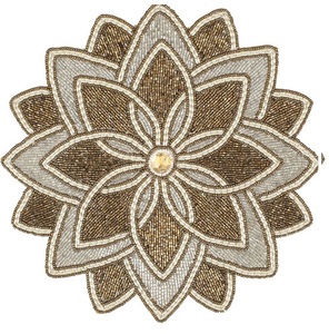 Napperons de perles de rocaille faits à la main de luxe avec motifs de broderie florale Napperon de broderie perlée unique personnalisé - Product Image 4