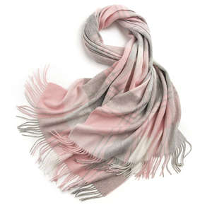 Manteau cape à franges sculptées de couleur unie tendance pour femmes Nouvelle sortie Polyvalent Traditionnel Polyester Écharpe multifonction - Product Image 2