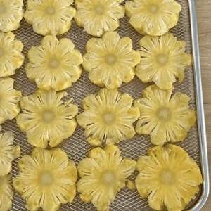 Délicieux ananas séché doux Vietnam 100% fruits naturels - Product Image 5