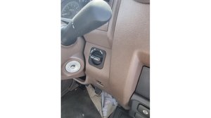 Landd Cruiser VDJ79ดั้งเดิมรถกระบะ BA ดีเซลพร้อม4.5L เกียร์ธรรมดาและห้องโดยสารคู่ - Product Image 2