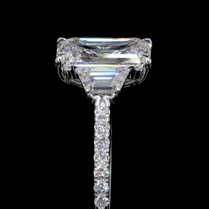 Anillo Exclusivo de Tres Piedras con Diamante Cultivado en Laboratorio de 3.97 Quilates, Plata 925, Esmeralda D VS1, Precio de Fábrica, Joyería al por Mayor, OEM, ODM, Exportación - Product Image 2