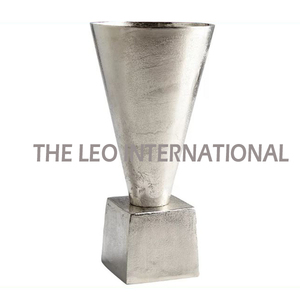 New Style Metal Aluminum Flower <b>Vase</b> Nickel Color Flower Pot for Living Room & Tabletop Decoration Handmade Bulk supplier - Product Image 3