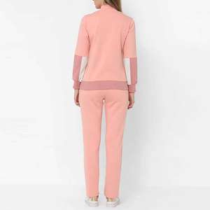 Chándales de terciopelo con estilo para mujer, conjunto de dos piezas con capucha y Jogger, ropa deportiva transpirable con logotipo personalizado a la moda para el otoño - Product Image 3