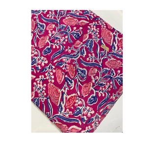 Tissu en pur coton imprimé personnalisé léger à la demande pour les robes de vêtements pour garçons de l'exportateur et du fournisseur indiens - Product Image 1