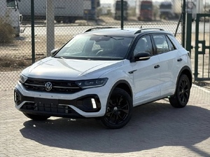 NUEVO Volkswagen T-ROC 2025 300TSI 1.5L Potencia (150hp) 4 Cilindros Combustible Gasolina Transmisión Automática Volante a la Izquierda - Product Image 4