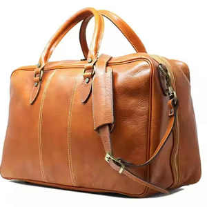 Sac polochon de sport en cuir véritable de haute qualité étanche à séchage rapide et respirant fermeture à glissière en vente - Product Image 4