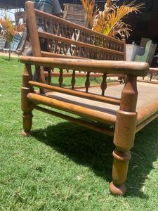 Chaise de décoration de meubles de maison de banc de jardin en bois durable de style moderne pour l'usage extérieur de centre commercial de parc disponible au prix promotionnel - Product Image 3