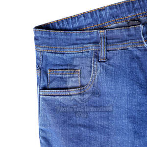 Jeans en denim pour homme sur mesure, style unique, tissu respirant et léger, été, automne, hiver, détail bouton, logo personnalisé - Product Image 5