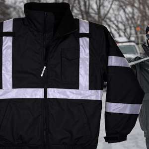 เสื้อกั๊กนิรภัยสะท้อนแสงสำหรับงานก่อสร้าง เสื้อแจ็คเก็ตทำงานฤดูหนาวแบบสะท้อนแสงสำหรับผู้ชาย สำหรับการปรับแต่งขายส่ง - Product Image 3