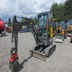 Vente en gros Machines de terrassement Petites excavatrices hydrauliques sur chenilles de jardin Mini pelleteuse de 1 tonne 0,8 tonne 1,8 tonne 2 tonnes - Product Image 1