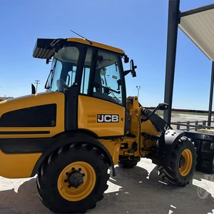 Chargeuse compacte sur pneus JCB 409 AGRI 2025 avec garantie de plus de 5 ans - Product Image 5