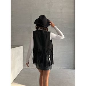 Topshow <b>Black</b> Tasseled Dropped Shoulder Suede <b>Vest</b> for Women - Stylish Wholesale Outerwear with Fringe Details - Product Image 5