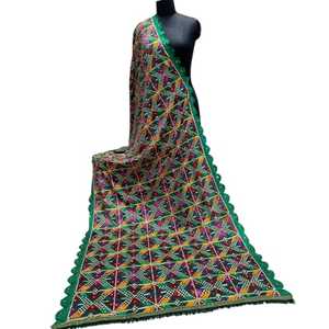 ผ้าคลุมไหล่ยาวลายปักแบบชาติพันธุ์ ผ้าไหมโพลีเอสเตอร์ 100% ลายปักด้วยมือ ดูปัตตา ลายดอกไม้ งานแฮนด์เมด 3 เมตร ทั้งหมด - Product Image 1