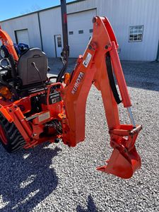 Tracteur à gazon d'occasion/neuf pour BX25D 2WD 25HP avec moteur et boîte de vitesses à vendre à prix très avantageux - Product Image 6