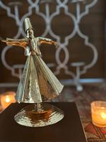 Décorations d'intérieur, cadeaux spirituels islamiques traditionnels, sculpture d'art en laiton poli représentant un derviche tourbillonnant