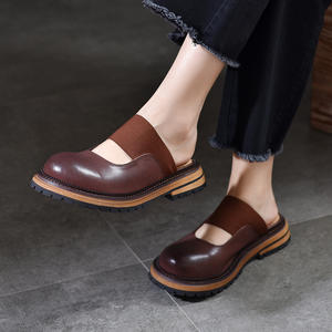 Sandales plates unisexes en cuir pour femmes, tongs décontractées d'été, sandales ouvertes confortables pour la plage - Product Image 1