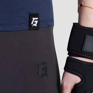Chaleco ajustado Zen Fit Navy para uso exterior - Product Image 5