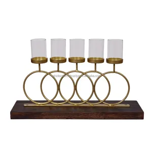 Porte-bougie de table artistique de designer, qualité export, décoratif haut de gamme, Zahid Exports India pour les occasions de Noël - Product Image 1