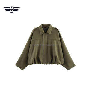 Veste courte en PU pour femme, en peau de mouton surdimensionnée, épaisse, respirante, tissée, unie, teinte en pièce, ourlet élastique, coupe ample - Product Image 2